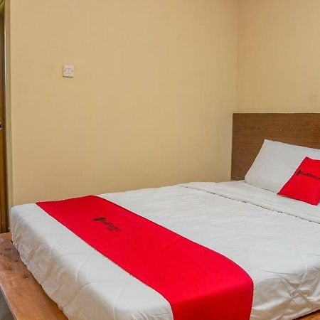 Reddoorz Syariah Near Pasar Modern Cikopo Hotel Karawang Kültér fotó
